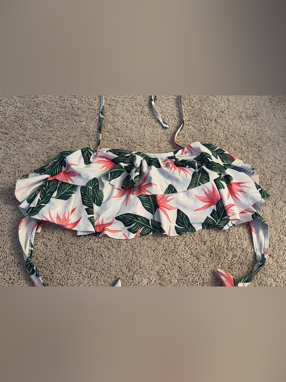 White Tropical Floral Ruffle Bikini Top - Large